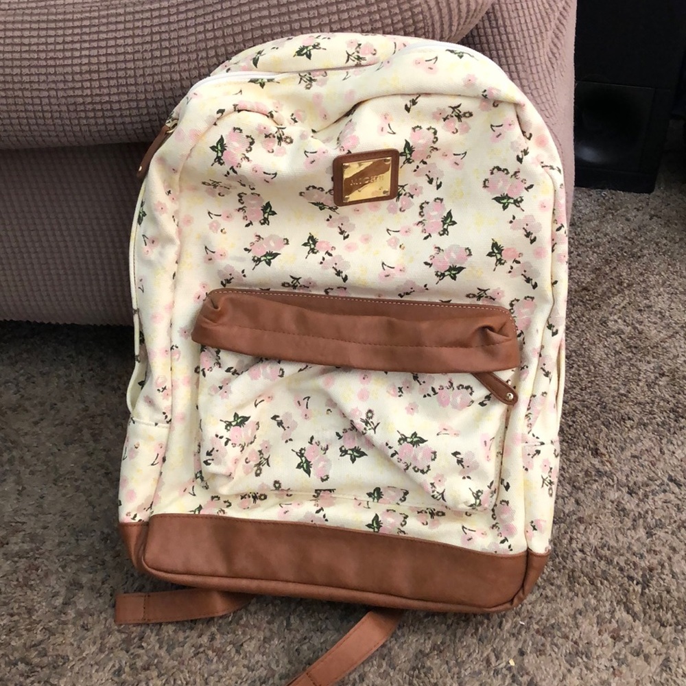 Miche laptop backpack NWOT